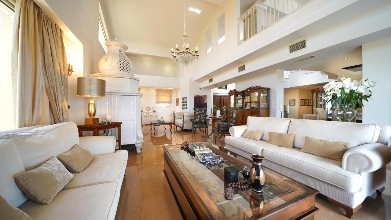 Luxury Villa Allure Dhafnes Экстерьер фото