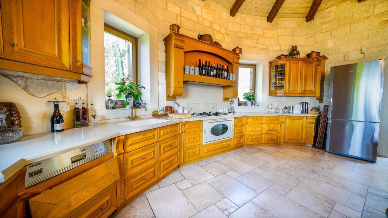 Luxury Villa Allure Dhafnes Экстерьер фото