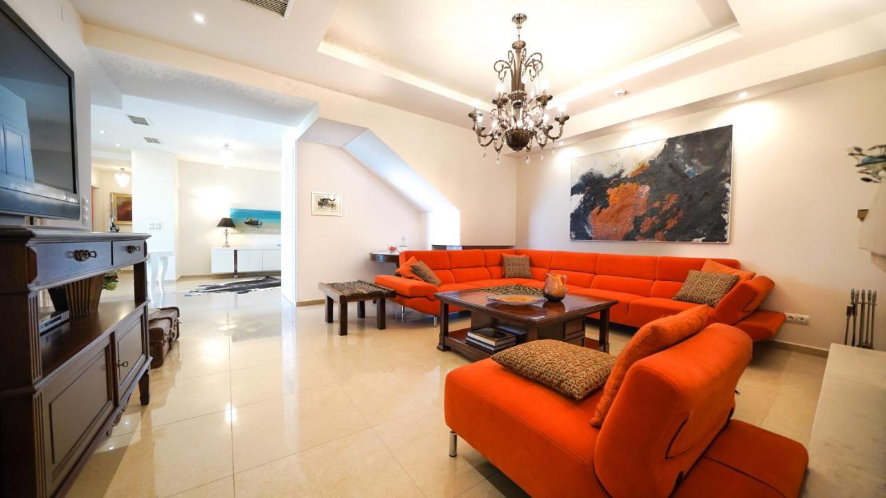 Luxury Villa Allure Dhafnes Экстерьер фото