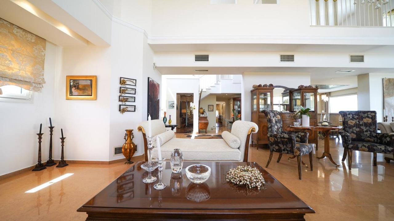 Luxury Villa Allure Dhafnes Экстерьер фото